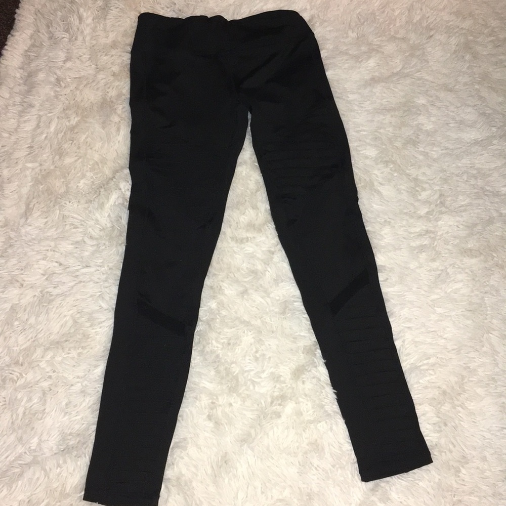 New condition low waisted leggings